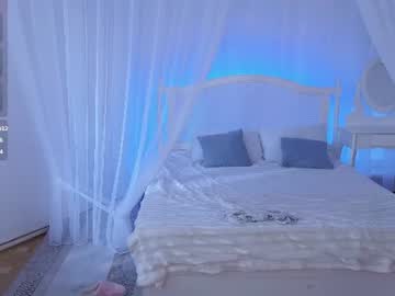 Cam for little__lunaa