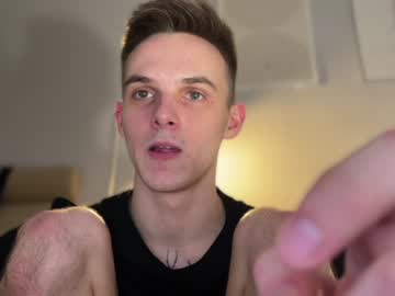 Cam for horny_jerk_roy_prick2001