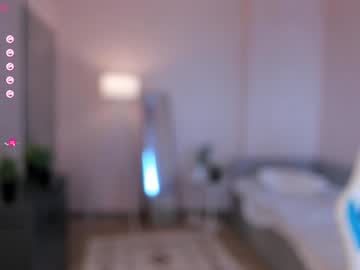 Cam for the_shy_redhead