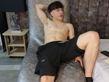 Cam for nickyn_blake