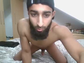 Cam for hornylad569