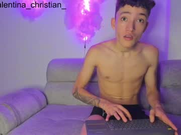 Cam for _valen_crist_