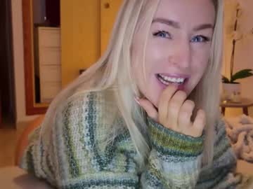 Cam for christinasiemone