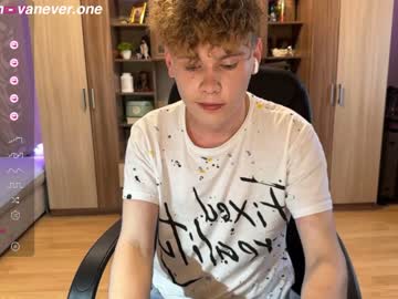 Cam for vanever