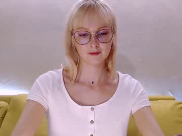 Cam for blonde_beauty26