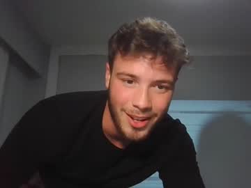 Cam for thomtheflower69