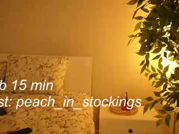 Cam for peach_in_stockings