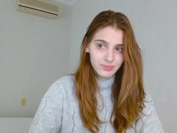 Cam for little_kitt1y_