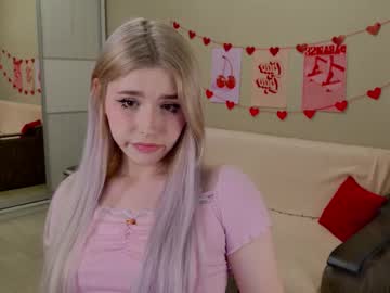 Cam for your_tender_doll