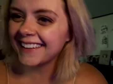 Cam for raven_roses