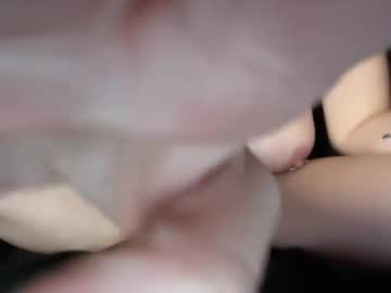 Cam for girlwiththemask999
