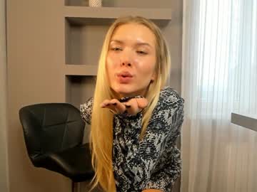Cam for caitlinnaomi