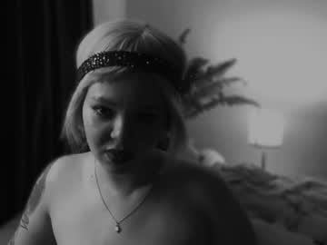 Cam for hot_babayaga