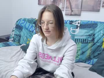 Cam for fiery__mary