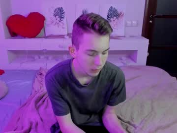 Cam for nancy_and_lucas