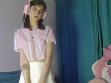 Cam for white_lucy