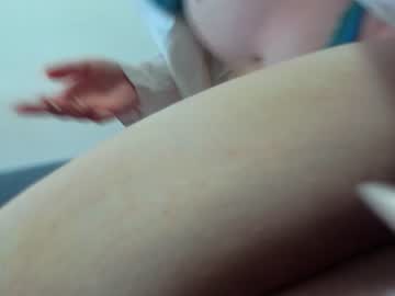 Cam for kittenbellaa