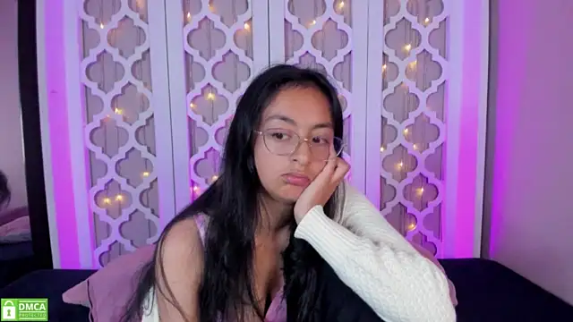Stripchat sex cam kaarol_1
