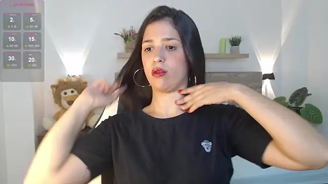 Stripchat sex cam luciana_henao
