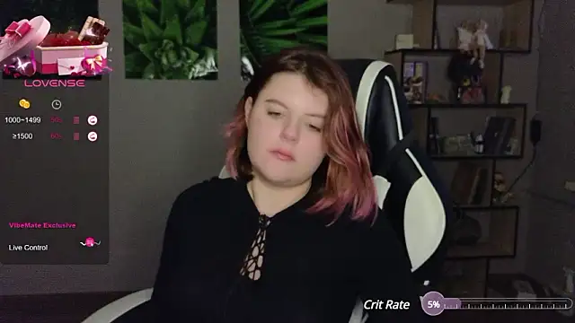 Stripchat sex cam CherryBabygirl