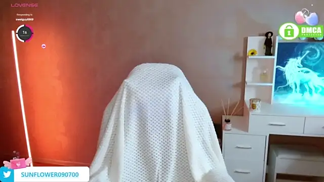 Stripchat sex cam sunflower_07